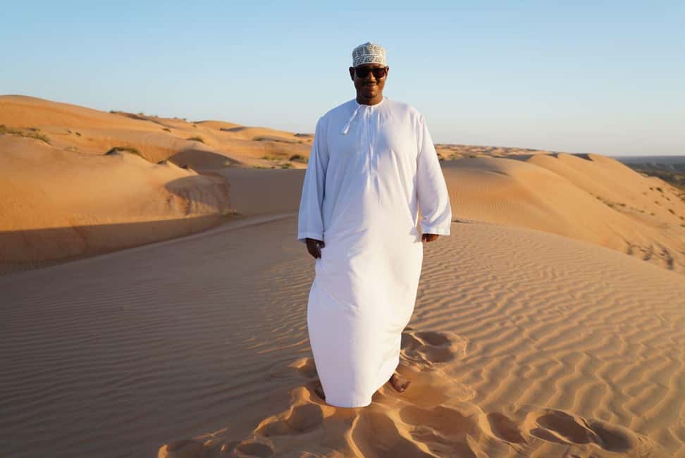 Immagine nº 21 di Da Muscat: Tour guidato di una notte nel campo del deserto attività a Regione al-Sharqiyya, caricata dal fornitore