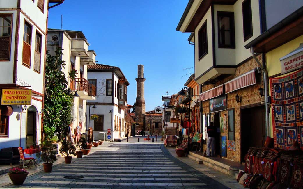 Muratpaşa içindeki Antalya: Şehrin Önemli Noktalarında Rehberli Eski Şehir Yürüyüş Turu etkinliğinin tedarikçi tarafından yüklenen 5 no'lu görseli