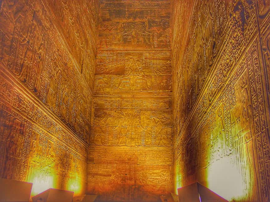 imagem n.8 de De Luxor: Excursão particular aos templos de Edfu e Kom Ombo e almoço atividade em Edfu, carregada pelo fornecedor