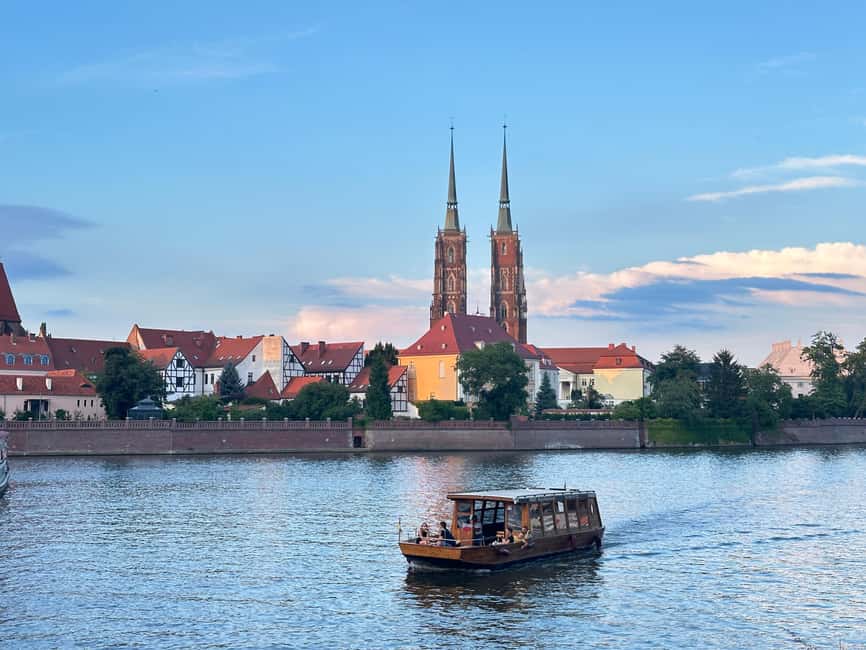 image n.7 of Night tour through Wroclaw activity in Wroclaw, uploaded by supplier