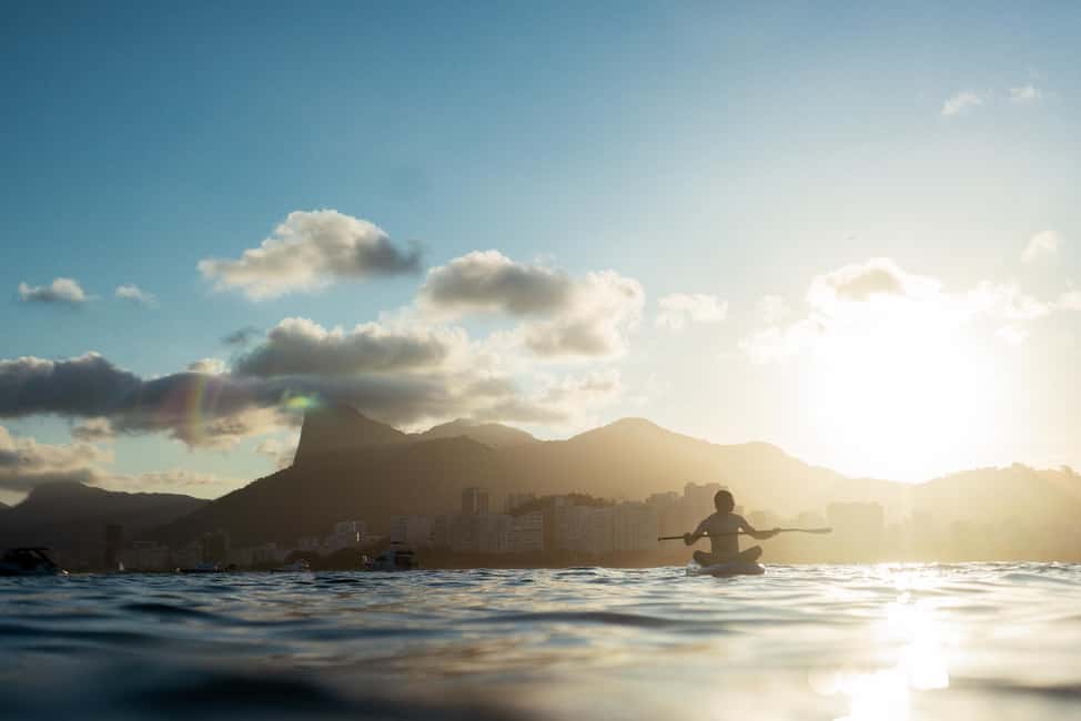 image n.9 of Glória: Sunset Speedboat Cruise with Drinks and Snacks activity in Rio de Janeiro, uploaded by supplier