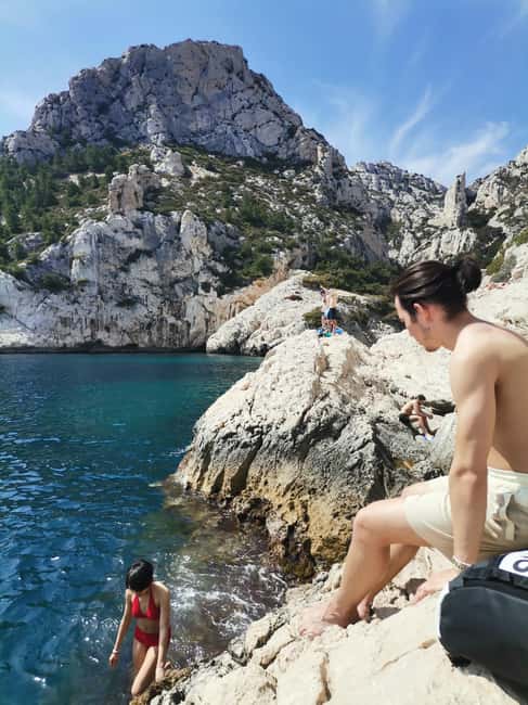image n.20 of Marseille: Calanques National Park Guided Hike with Picnic activity in Marseille, uploaded by supplier