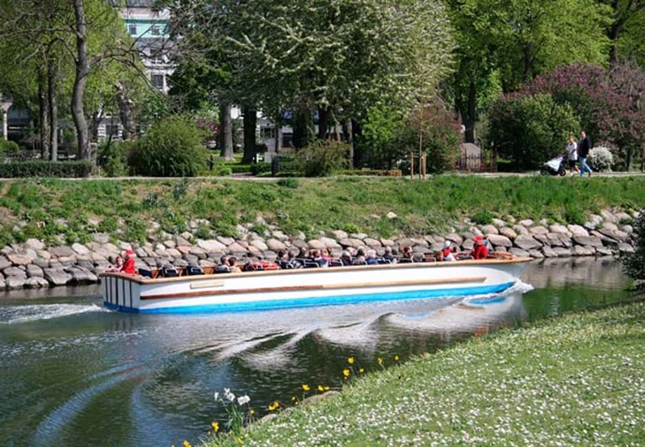 Bild Nr. 4 von Malmö: Rundan Sightseeing Bootstour Aktivität in Malmö, hochgeladen vom Anbieter