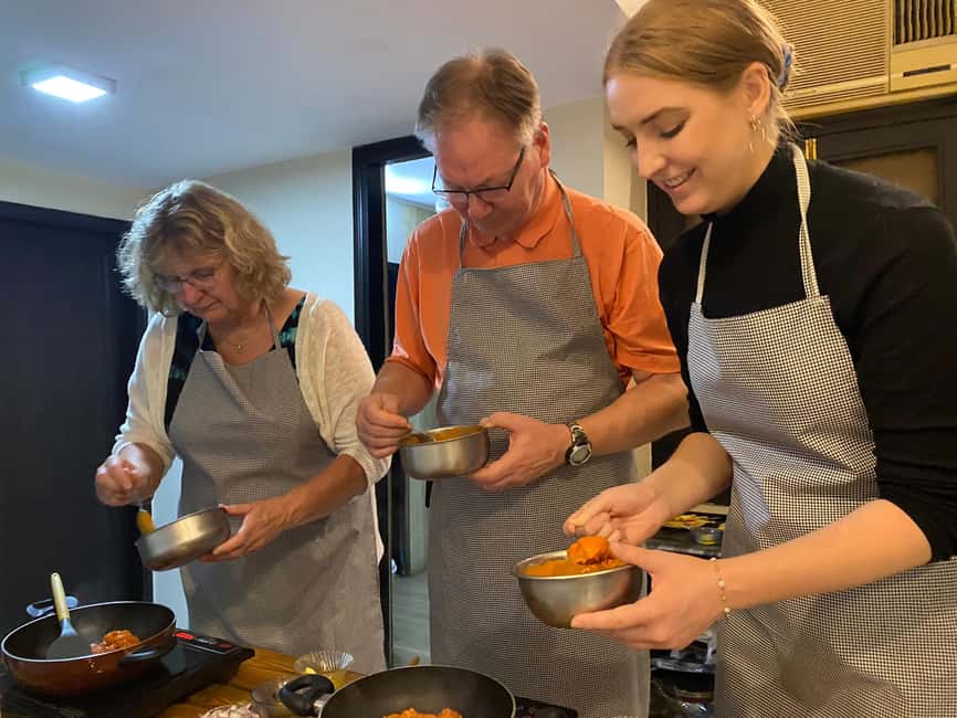 image n.18 of New Delhi: Indian Cooking Class in a Local Home activity in New Delhi, uploaded by supplier