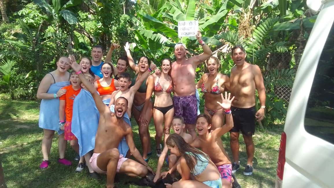 imagem n.12 de De Falmouth: Tour combinado de Blue Hole e River Tubing atividade em Clarendon, carregada pelo fornecedor
