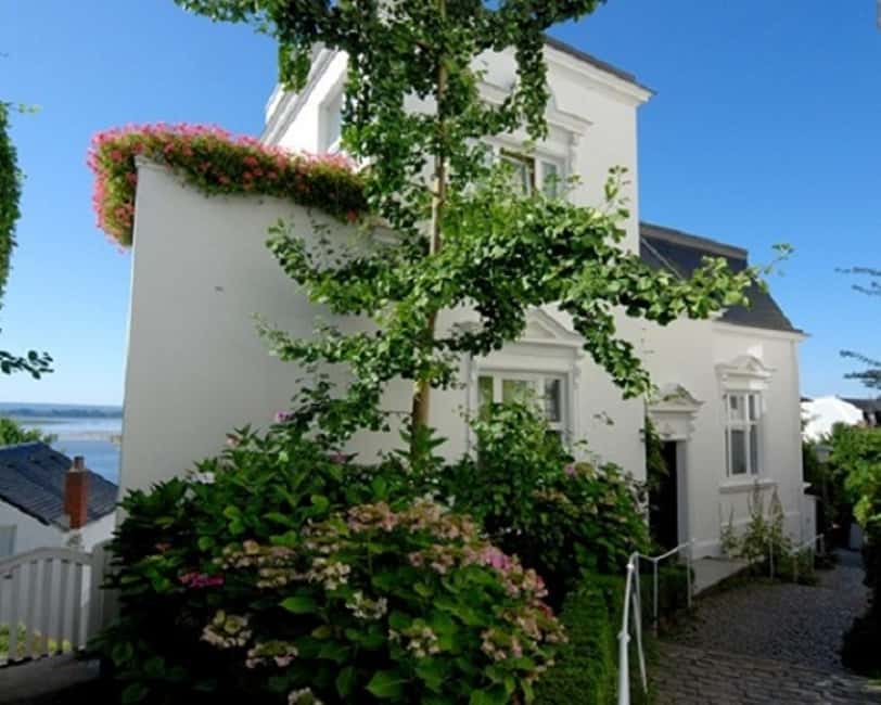 Immagine nº 3 di Amburgo: Tour di Blankenese sulle rive dell'Elba attività a Amburgo, caricata dal fornitore