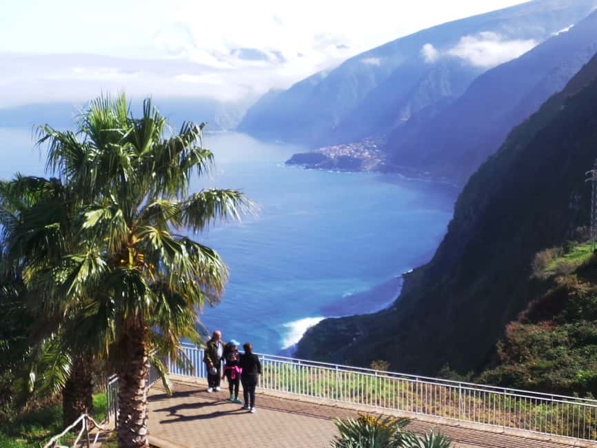 Immagine nº 10 di Funchal: tour di Porto Moniz, Seixal, Fanal e Cabo Girão attività a Madeira, caricata dal fornitore