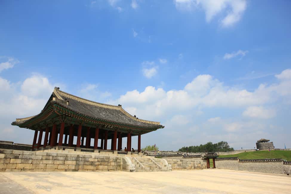 image n.8 of From Seoul: Suwon Hwaseong Fortress Tour activity in Suwon, uploaded by supplier