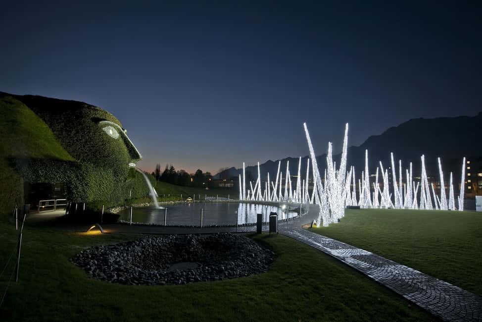 imagem n.5 de De Salzburgo: Excursão privada de um dia a Innsbruck e Swarovski atividade em Wattens, carregada pelo fornecedor