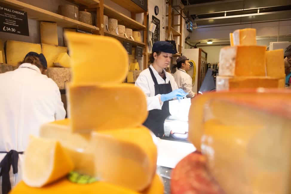 Bild Nr. 9 von London: Exklusive Borough Market Foodtour & Backkurs Aktivität in London, hochgeladen vom Anbieter