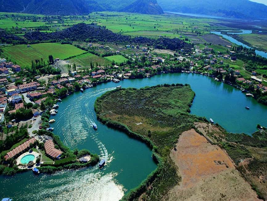 image n.3 of Fethiye: Mud Bath and Turtle Beach Full-Day Tour with Lunch activity in Muğla, uploaded by supplier