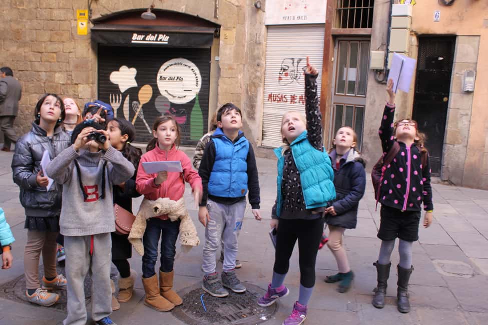 image n.1 of Barcelona: Barrio Gótico Dragon Tour for Families activity in Barcelona, uploaded by supplier
