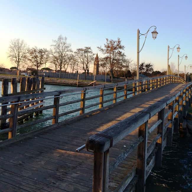 Bild Nr. 2 von Geführte Tour auf der Insel Burano Aktivität in Burano, hochgeladen vom Anbieter