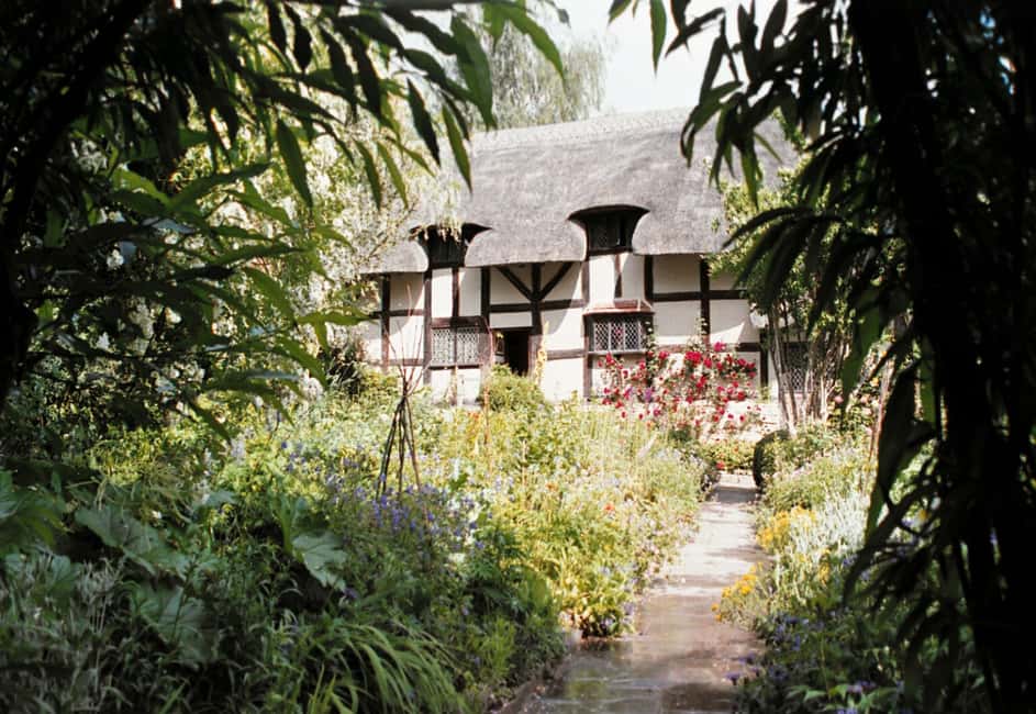 image n.2 of From London: Shakespeare’s Stratford and Cotswolds Tour activity in Stratford-upon-Avon, uploaded by supplier