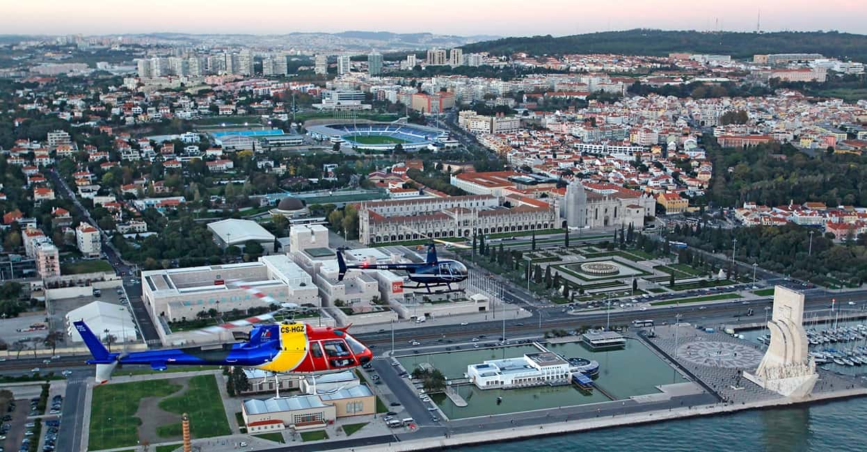 Bild Nr. 2 von Lissabon: Hubschrauber Tour über Belem Aktivität in Portugal, hochgeladen vom Anbieter