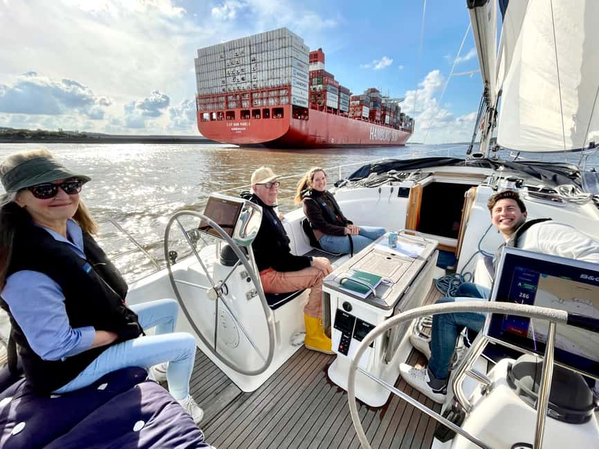 Immagine nº 5 di Autentica gita in barca a vela "verso Blankenese", Amburgo/Elbe attività a Germania, caricata dal fornitore