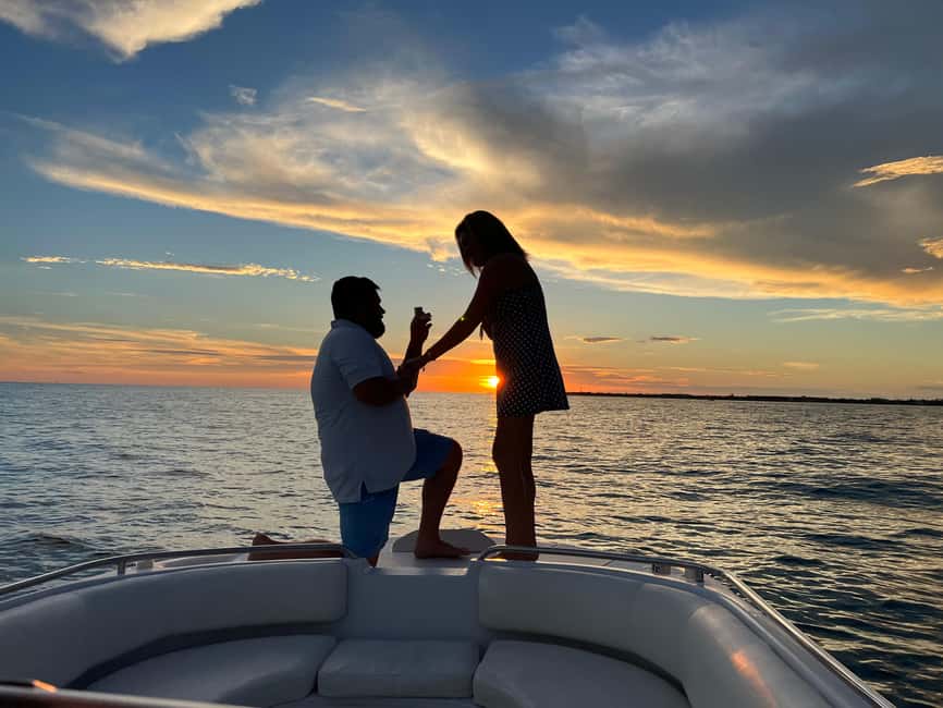 imagen n.º 2 de Crucero privado al atardecer actividad en Cayo Hueso, subida por el proveedor