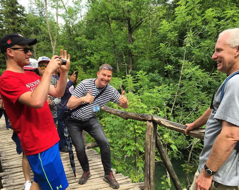 imagem n.12 de Zagreb: Visita guiada a Rastoke e aos Lagos Plitvice com ingresso atividade em Slunj, carregada pelo fornecedor