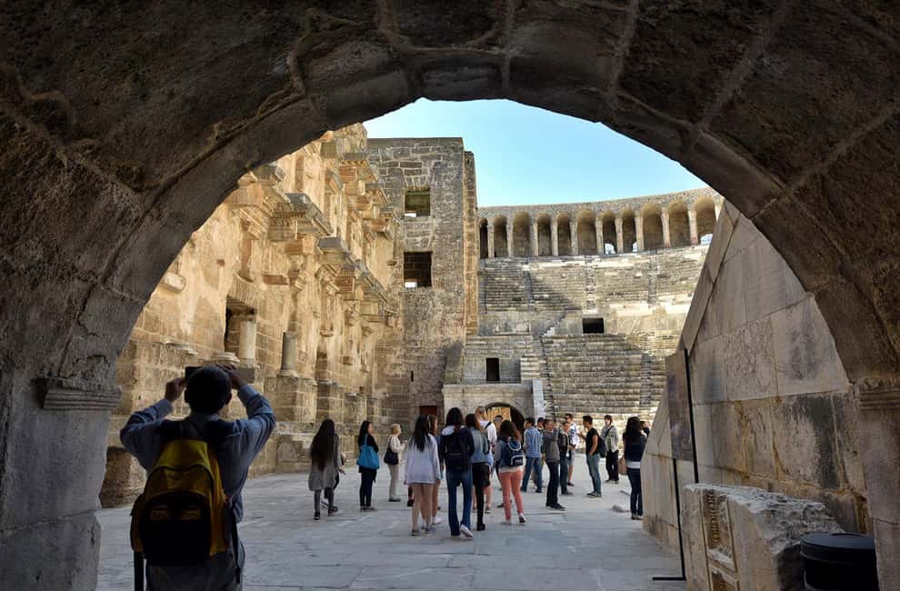 Antalya içindeki Antalya'dan: Roma Antik Kalıntıları ve Manavgat Şelalesi Turu etkinliğinin tedarikçi tarafından yüklenen 6 no'lu görseli
