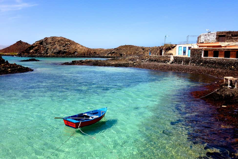 imagen n.º 11 de Lanzarote: Excursión de medio día a la Isla de Lobos para avistar delfines actividad en Playa Blanca, Lanzarote, subida por el proveedor