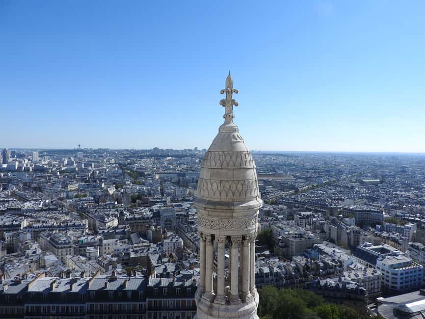imagem n.7 de Paris: Visita o Sacré-Coeur e Montmartre com um guia de turismo especializado atividade em Paris, carregada pelo fornecedor