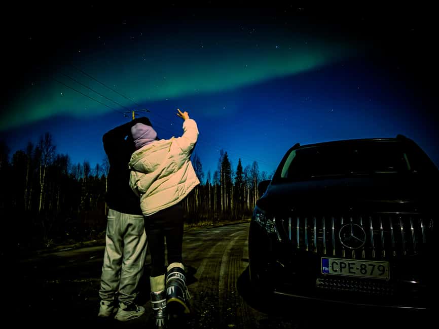 image n.17 of Saariselkä,Kakslauttanen: Aurora Hunting & Photography Tour. activity in Saariselkä, uploaded by supplier