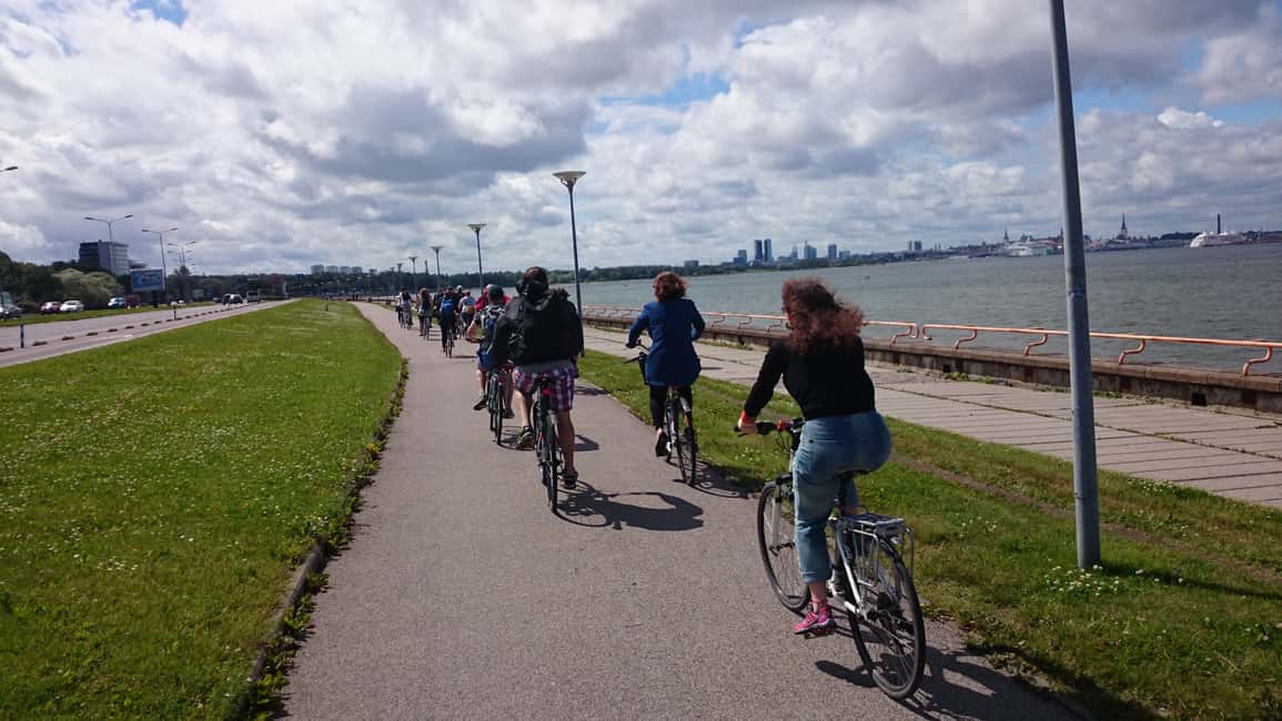 Bild Nr. 2 von Best of Tallinn 2-stündige Fahrradtour Aktivität in Tallinn, hochgeladen vom Anbieter