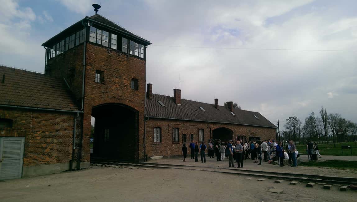 bild nr.2 av Från Wrocław: Guidad tur Auschwitz-Birkenau på en dagsutflykt aktivitet i Oswiecim, uppladdad av arrangören