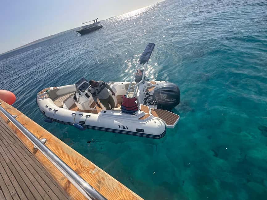 image n.45 of Hurghada: Private Speedboat Adventure with Snacks & Pick-up activity in Hurghada, uploaded by supplier