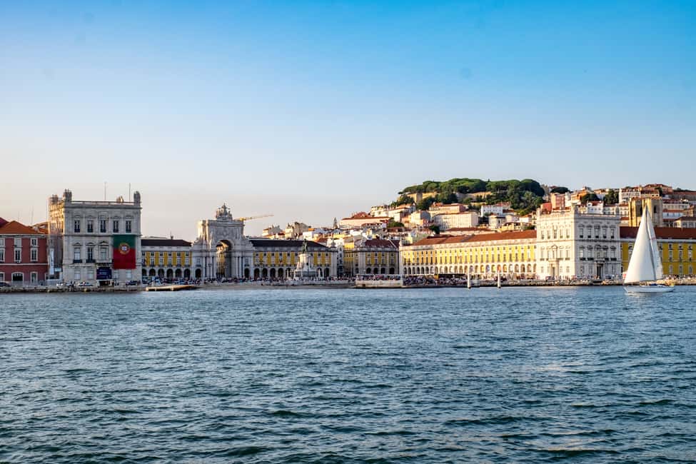 Image N°8 de Lisbonne : croisière de 1 ou 2 heures sur le Tage activité à Portugal, publiée par le prestataire
