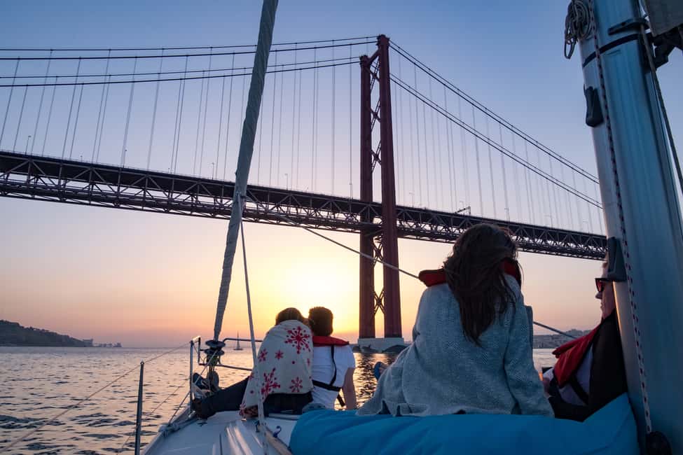 Image N°12 de Lisbonne : croisière de 1 ou 2 heures sur le Tage activité à Portugal, publiée par le prestataire