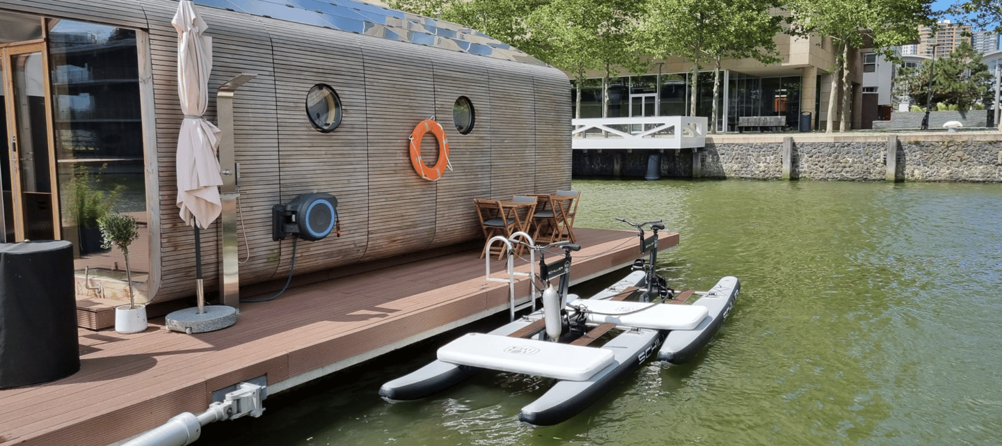billede nr.4 af aktiviteten Schiller Water Bike Rental i Rijnhaven Rotterdam i Rotterdam, uploadet af udbyder