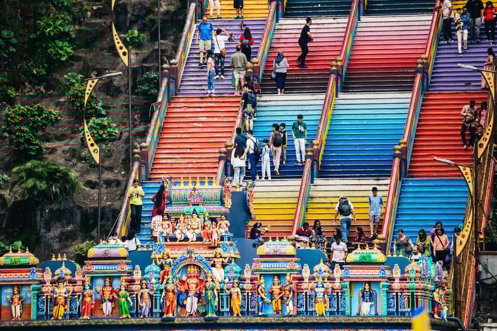 image n.12 of Kuala Lumpur Suburbs: Batu Caves Half-Day Tour (SIC) activity in Kuala Lumpur, uploaded by supplier