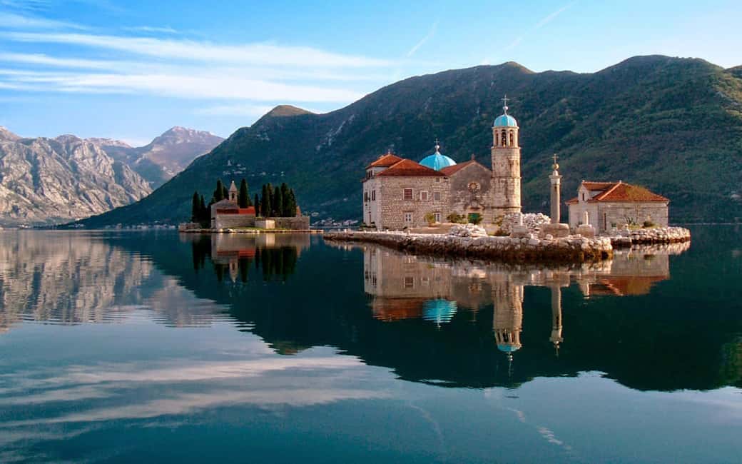 Bild Nr. 9 von Montenegro: Wildwasser-Rafting auf dem Fluss Tara Aktivität in Montenegro, hochgeladen vom Anbieter