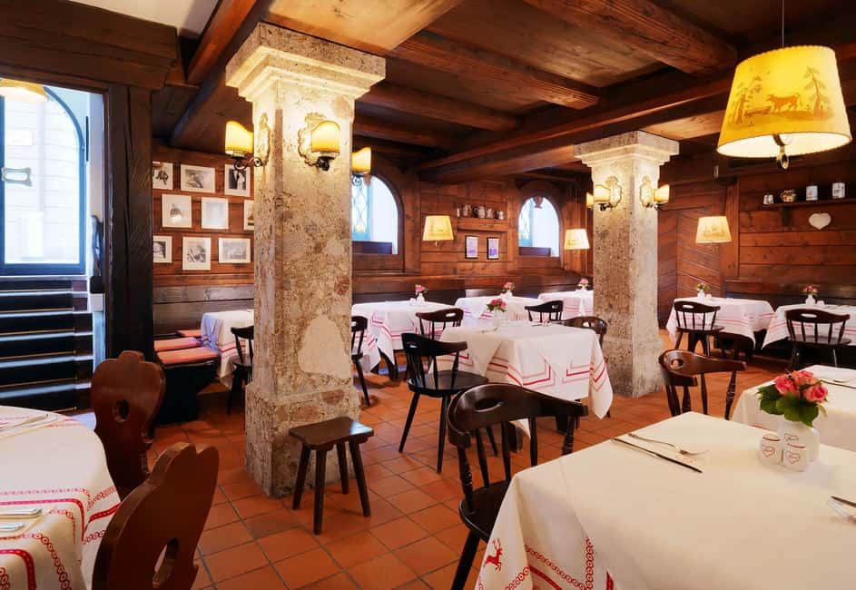 image n.5 of Original Sound of Music Tour with Schnitzel + Noodles activity in Salzburg, uploaded by supplier