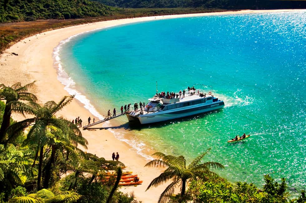 image n.2 of Abel Tasman National Park Scenic Cruise activity in South Island, uploaded by supplier