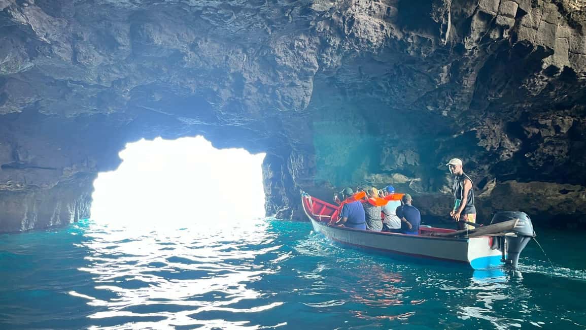imagem n.28 de Passeio de barco para a caverna de Águas Belas + churrasco atividade em Assomada, carregada pelo fornecedor
