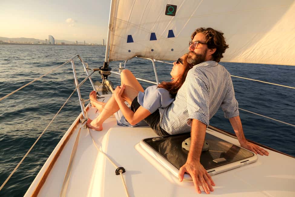 image n.3 of Barcelona: Sunset Sailing Tour with Tapas and Open Bar activity in Barcelona, uploaded by supplier