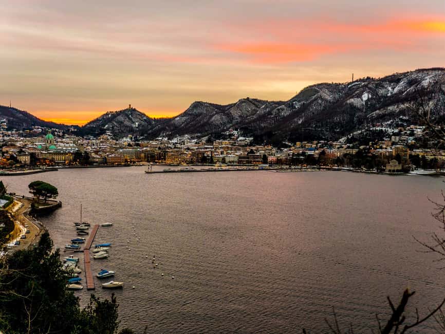 imagem n.4 de Lago Como: passeio de eBike com guia ao vivo, capacete eletrônico e iPad atividade em Lombardia, carregada pelo fornecedor