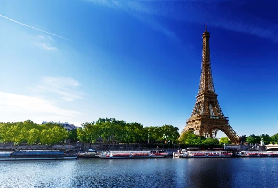 imagen n.º 10 de París: Cena Crucero por el Sena y Torre Eiffel 2ª planta actividad en París, subida por el proveedor