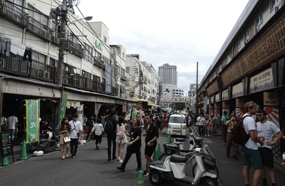 image n.23 of Tokyo: Toyosu & Tsukiji Market Adventure with Tuna Auction activity in Tokyo, uploaded by supplier