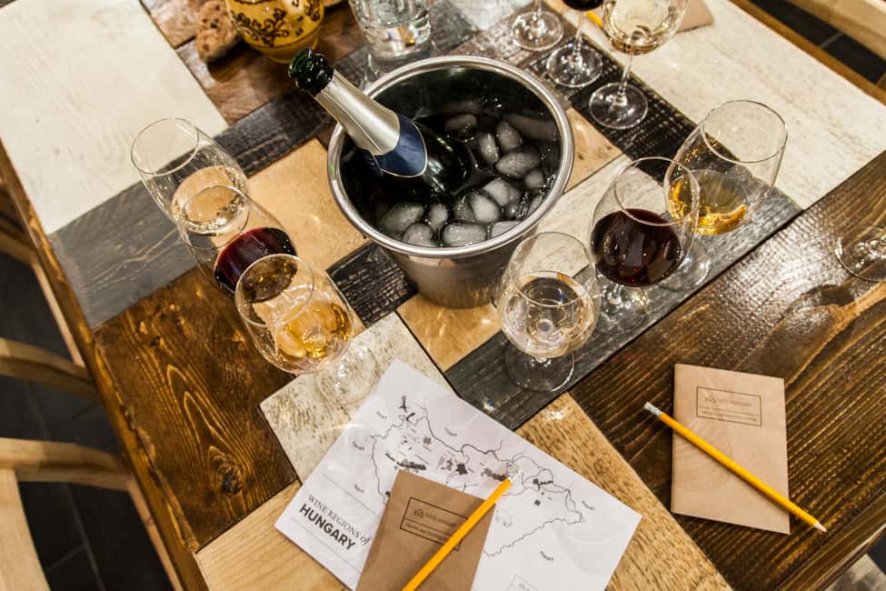 Image N°5 de Budapest : Cours de dégustation de vins hongrois (Essentials of Hungarian Wine Tasting Class) activité à Budapest, publiée par le prestataire