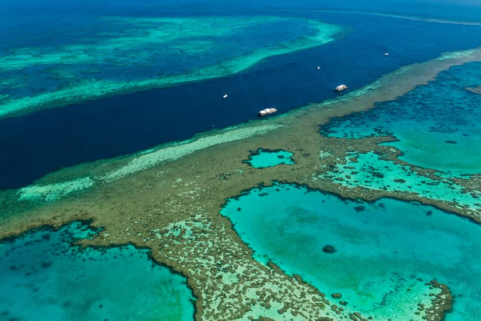 Image N°15 de Airlie Beach : Vol panoramique Whitsundays & Heart Reef activité à Queensland, publiée par le prestataire