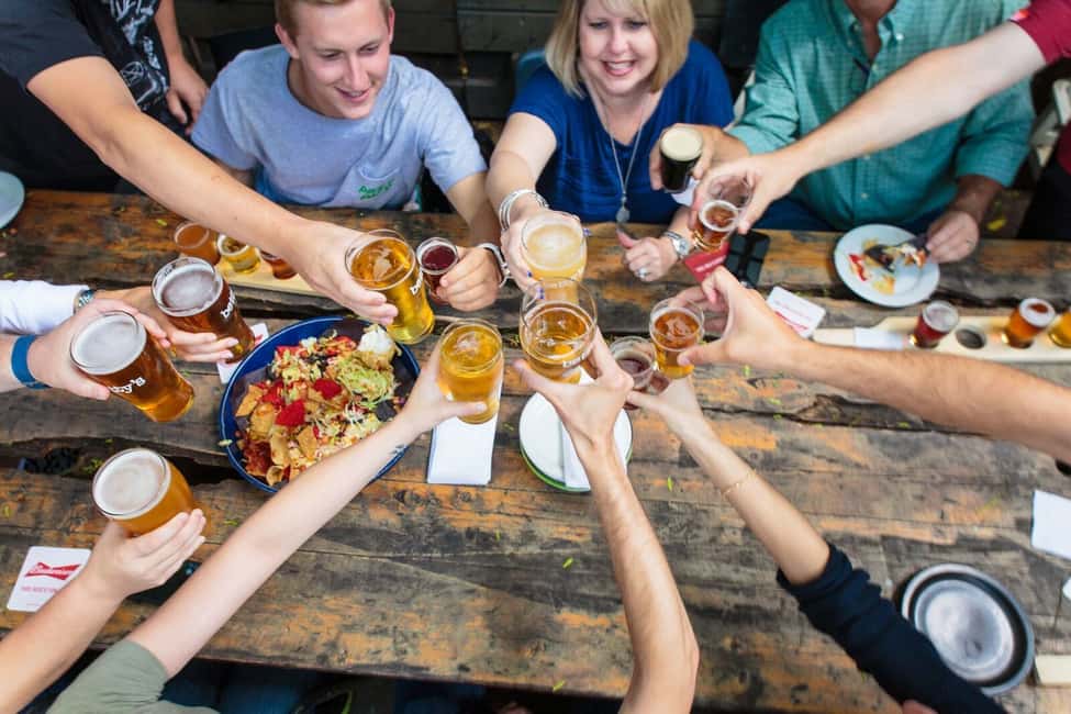 imagen n.º 1 de El viejo Toronto a través de la cerveza: una aventura cervecera artesanal actividad en Toronto, subida por el proveedor