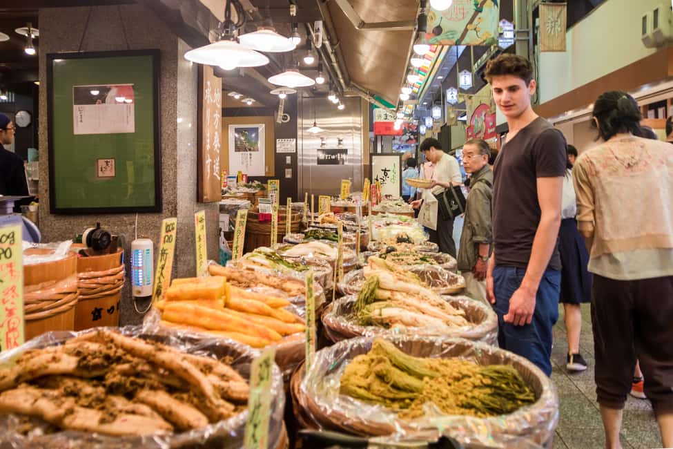 image n.2 of Kyoto: Nishiki Market Food Tour activity in Kyoto, uploaded by supplier