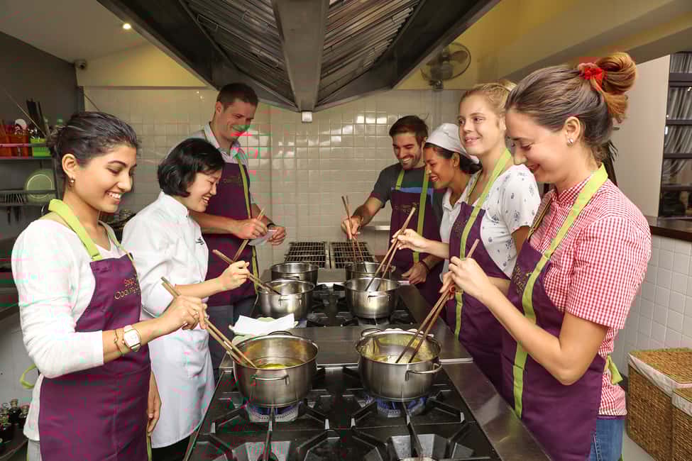 image n.6 of Cooking Class with Ben Thanh Market visit activity in Ho Chi Minh City, uploaded by supplier