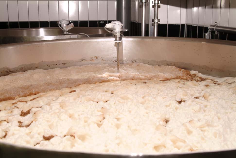 image n.10 of Munich's Beer Halls and Breweries: 3-Hour Guided Tour activity in Munich, uploaded by supplier