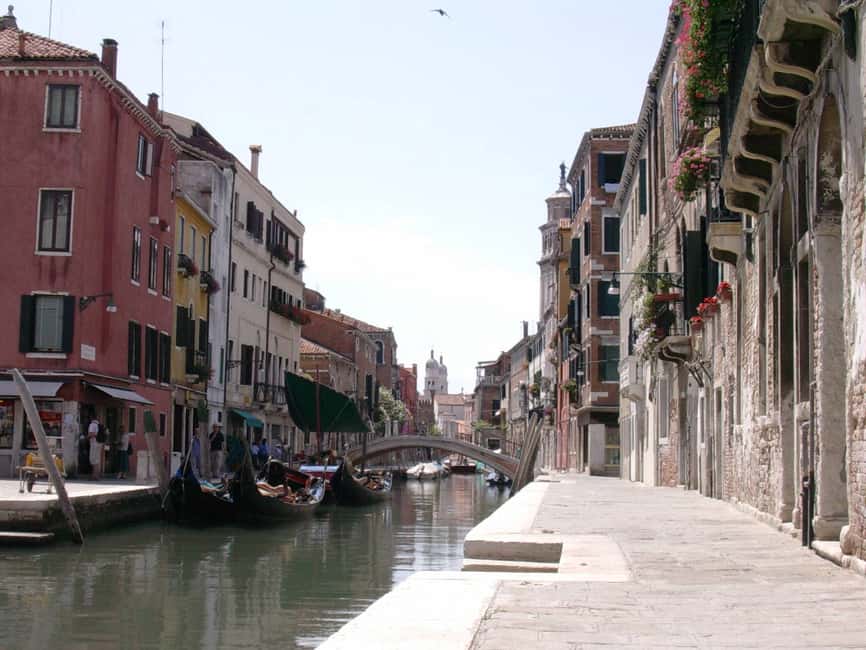 image n.4 of Venice: Dorsoduro and San Polo District Private Walking Tour activity in Venice, uploaded by supplier