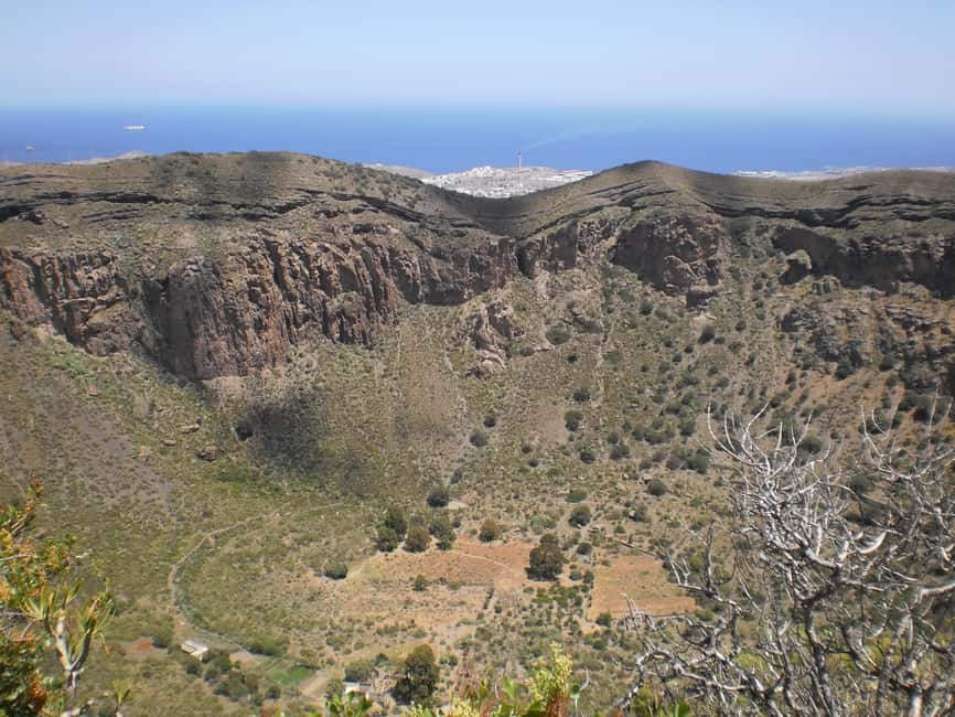 Image N°2 de Las Palmas : 8 heures d'excursion sur l'île de Gran Canaria activité à Vega de San Mateo, publiée par le prestataire
