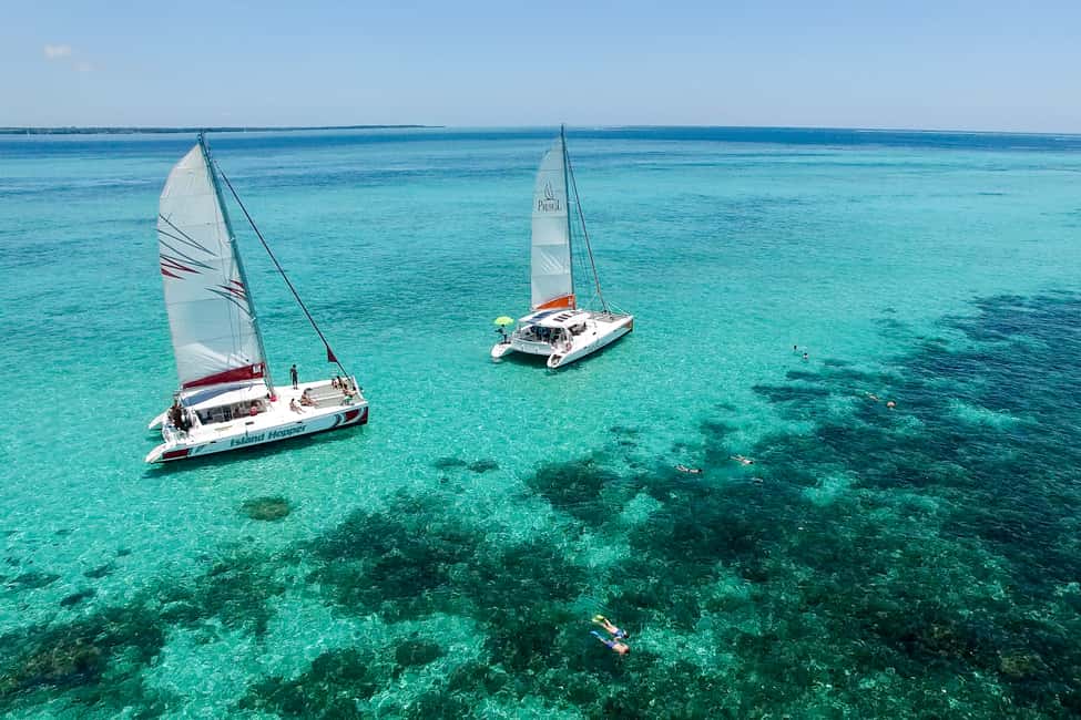 Image N°1 de Croisière d'une journée à l'île aux Cerfs avec déjeuner barbecue inclus activité à Maurice, publiée par le prestataire